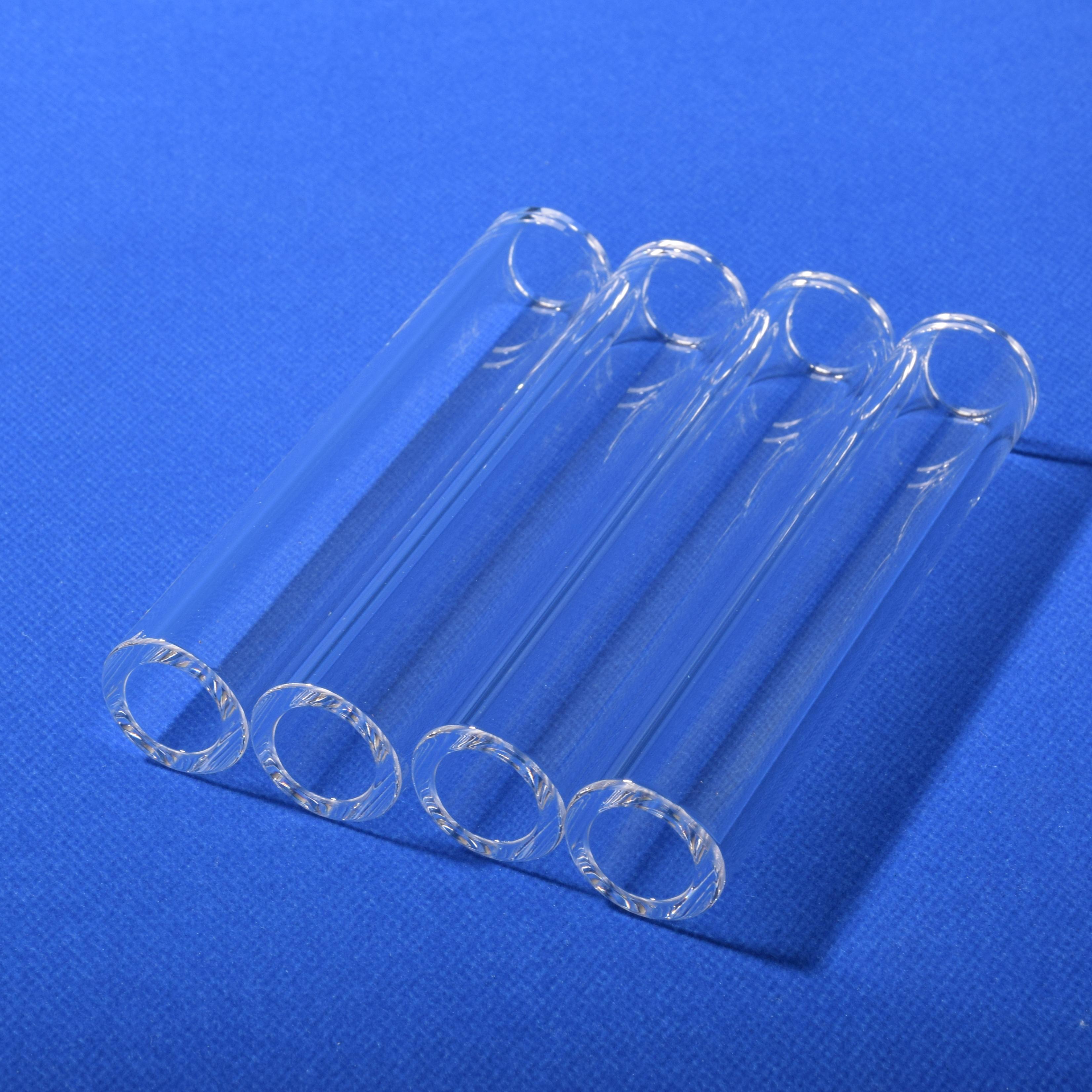 SJ 150 Translucent Oversized Thick Wall Polished Quartz Tube Heat Resistant 1100 Corrosion Resistant Ozone Free Welding